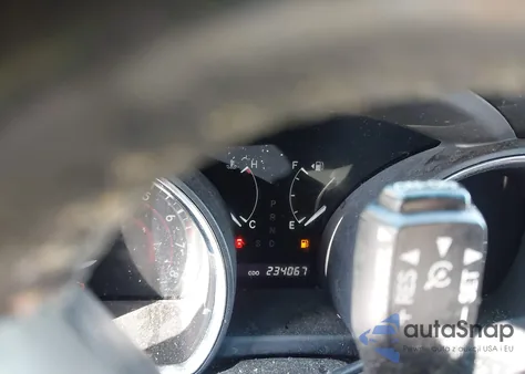 2010 Toyota Highlander Limited V6 из США, поврежденный, VIN 5TDYK3EH4AS004693